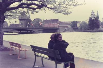 Lena Coelho dos Santos e, ao seu lado, Anneliese Bodanzky