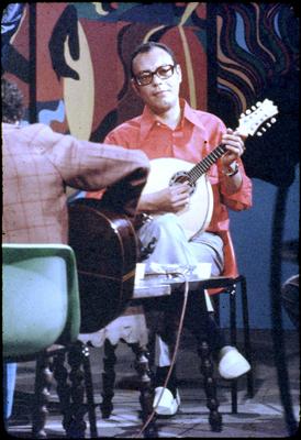 Izaías com o bandolim