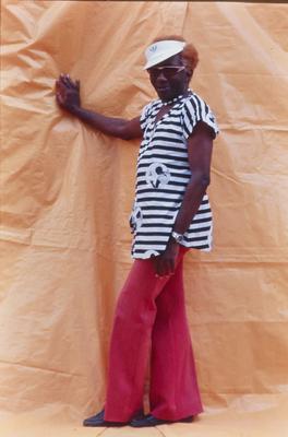 Mulher não identificada