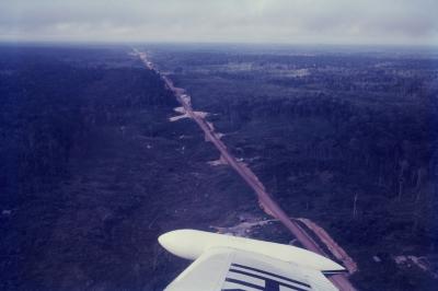 Vista aérea da rodovia Belém-Brasília