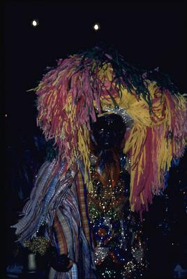 Série Maracatu - Integrante do Maracatu Estrela da Tarde