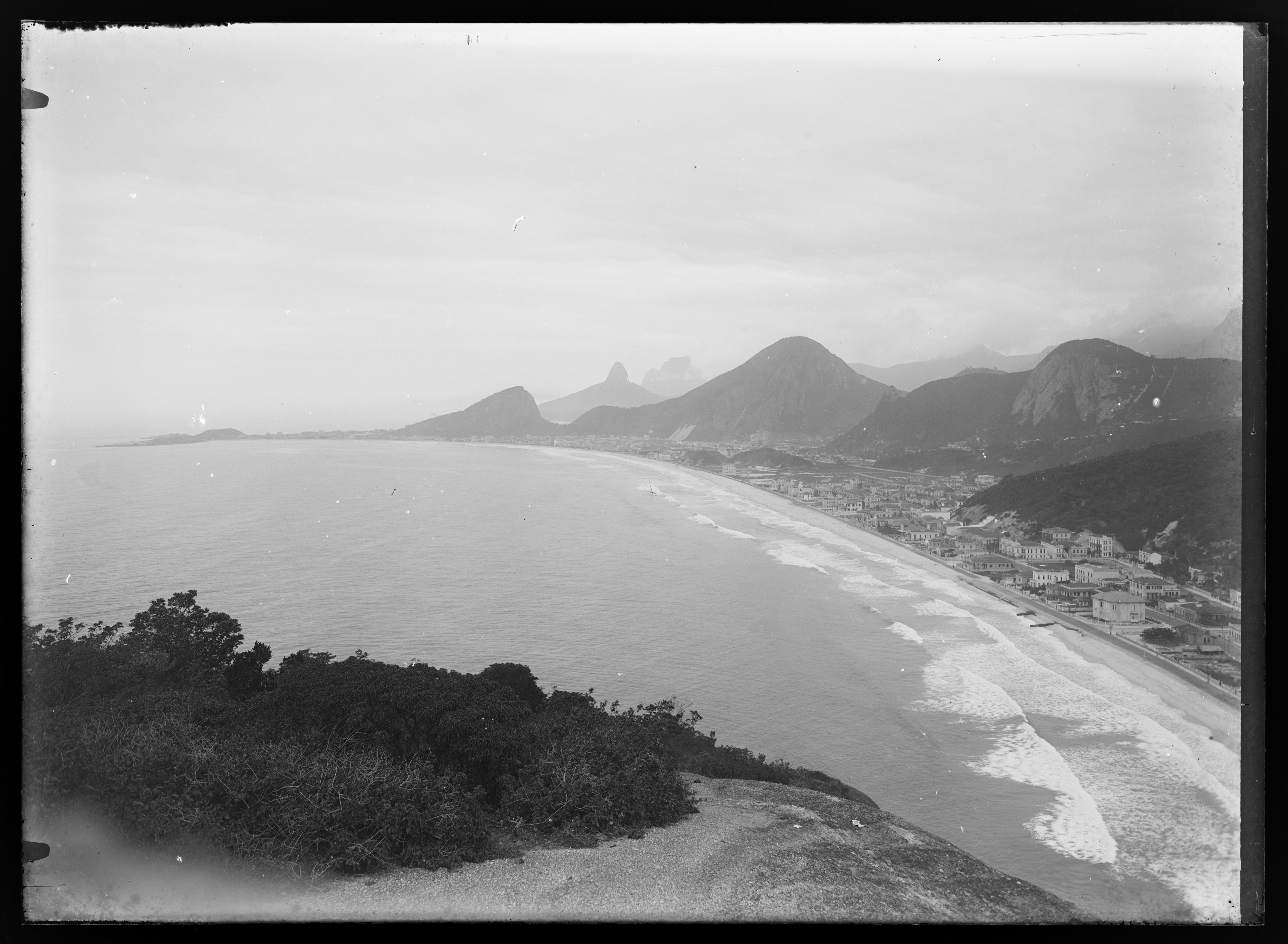 Praia de Copacabana vista do Forte do Leme