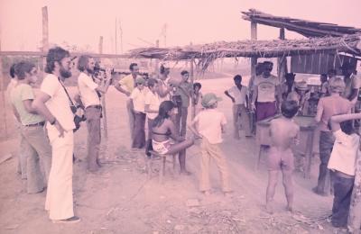 Equipe durante as filmagens de "Iracema: uma transa amazônica"