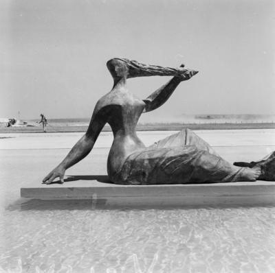 Escultura "As Iaras" ou "As Banhistas", de Alfredo Ceschiatti