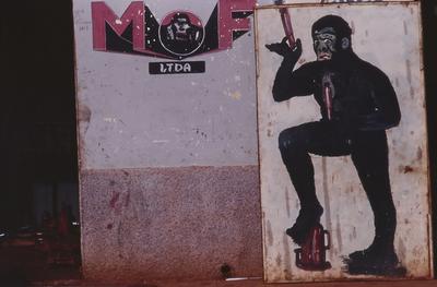 Flagrante de rua - placas, letreiros e cartazes