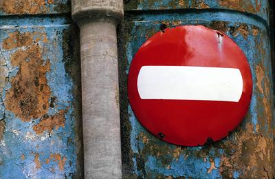 Flagrante de rua - placas, letreiros e cartazes