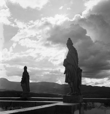 Santuário Diocesano do Bom Jesus de Matosinhos, com profetas