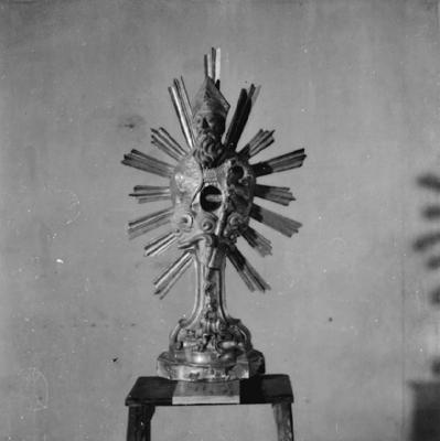 Basílica do Santuário Diocesano do Bom Jesus de Matosinhos, busto relicário