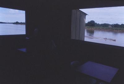 Vista da janela para embarcação