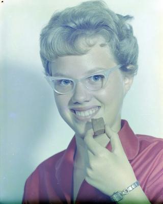 Campanha publicitária da agência Norton para chocolate Nestlé - colegiais