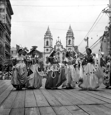 Desfile da troça carnavalesca Destemidos de Campo Grande