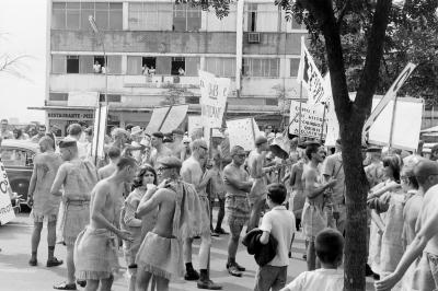 Passeata de calouros da Universidade de Brasília