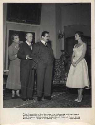 Mary Marquet, Robert Pizani, Fernand Gravey e Françoise Christophe