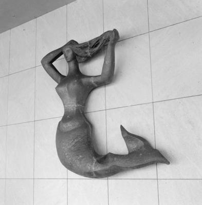 Esculturas de Alfredo Ceschiatti, "Sereia"