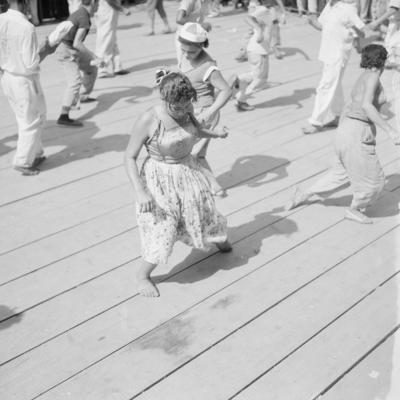 Passista de frevo no carnaval de rua de Recife