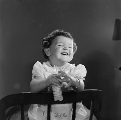 Dora Maria Marcondes Ferraz - criança