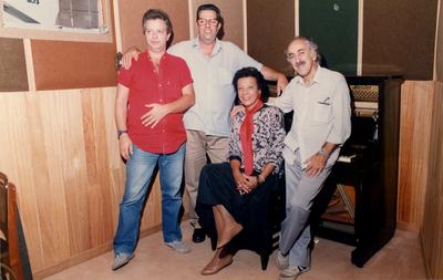 Elizeth Cardoso em estúdio