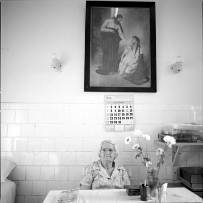 Idosa não identificada, residente da Casa Ondina Lobo