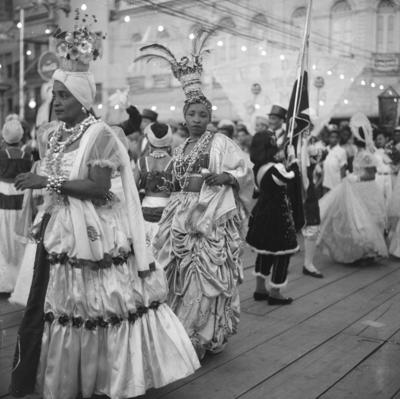 Desfile de agremiação carnavalesca