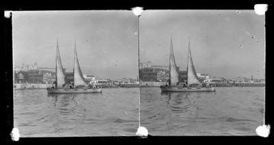 Barco a vela na Baía de Guanabara