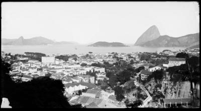 Bairro do Catete e o Morro do Pão de Açúcar