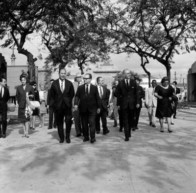 Visita ao túmulo de Armando Cavalcanti, no Dia do Compositor