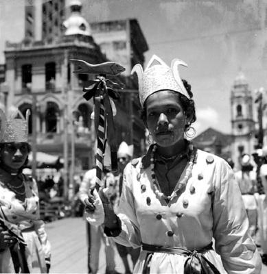 Desfile do bloco carnavalesco CM Banhistas do Pina