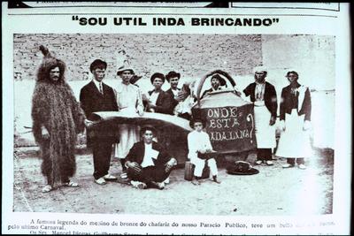 Foliões (reprodução de periódico)