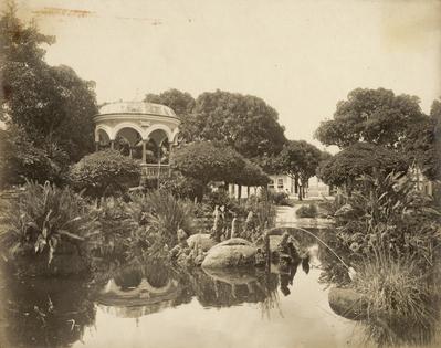 Coreto na Praça da República