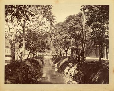 Obras na rua do Imperador