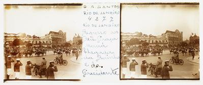 Regresso dos reis belgas; chegada da rainha e do presidente