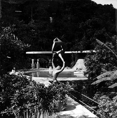 Esculturas de Alfredo Ceschiatti, "Acrobatas"