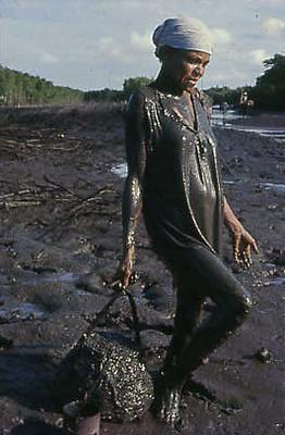 Série Caranguejeiras - Catadora de caranguejo