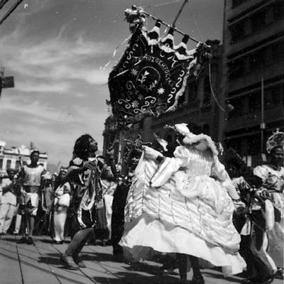 Desfile da troça carnavalesca Cachorro do Homem Miúdo