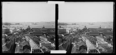 Praça XV de Novembro; destaque para o Mercado Municipal