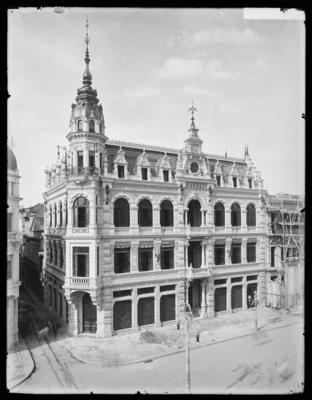 Avenida Central, edifícios de número 79 e 81