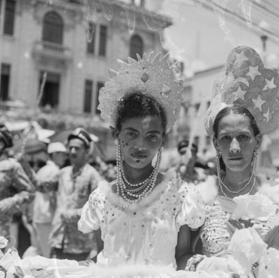 Desfile de agremiação carnavalesca
