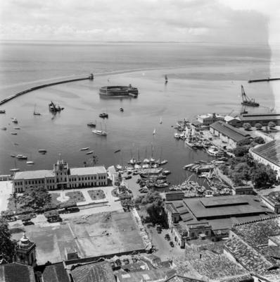Baía de Todos os Santos a partir do Elevador Lacerda