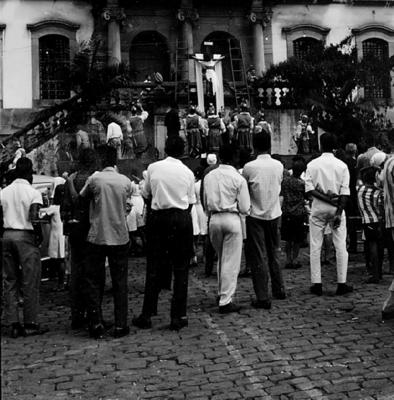 Semana Santa - Descida de Jesus Cristo da cruz e procissão