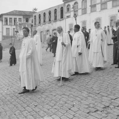 Semana Santa - Descida de Jesus Cristo da cruz e procissão