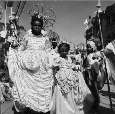 Desfile de agremiação carnavalesca