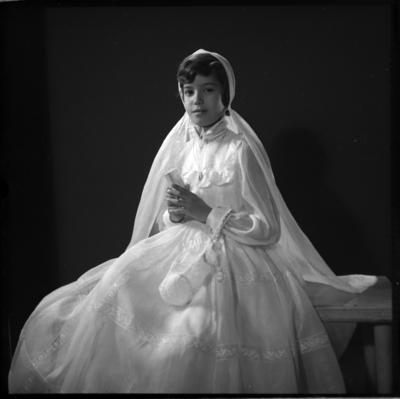 Primeira comunhão de Elisabette Smith