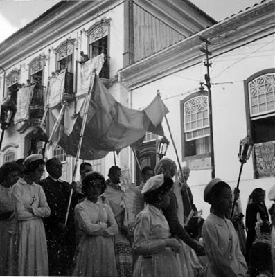 Semana Santa - Descida de Jesus Cristo da cruz e procissão