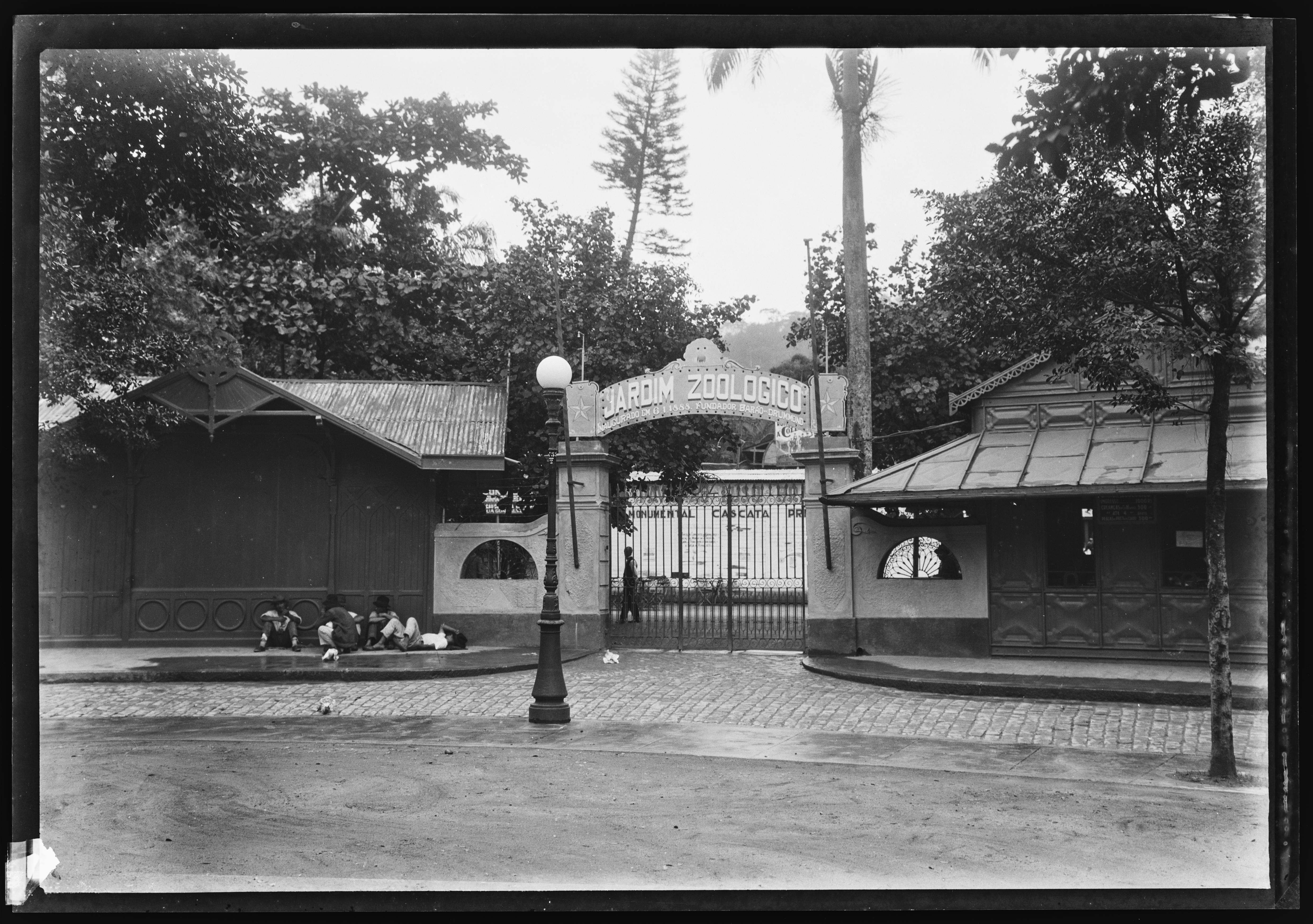 Entrada do Jardim Zoológico