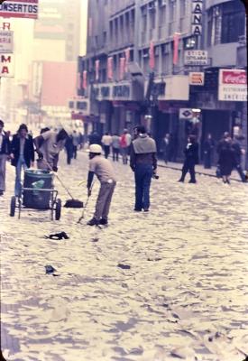 Espectadores assistem ao jogo da Copa do Mundo FIFA