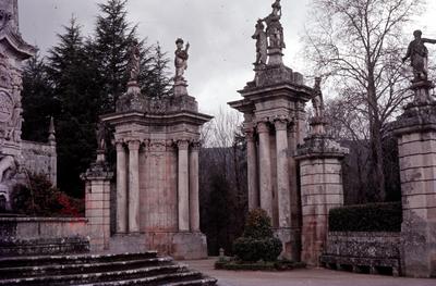 Santuário de Nossa Senhora dos Remédios - Pátio dos Reis