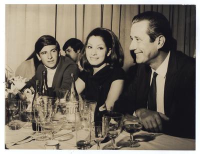 Abilio Manoel, Clara Nunes e Henry Jensens