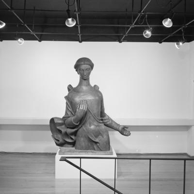 Esculturas de Alfredo Ceschiatti, "Fragmento de Anjo"