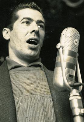 João Dias ao microfone