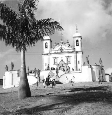 Santuário Diocesano do Bom Jesus de Matosinhos, com profetas